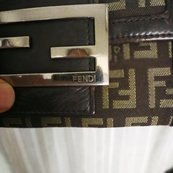 Authentic Fendi Wallet Zucchino - Picture 4 of 5